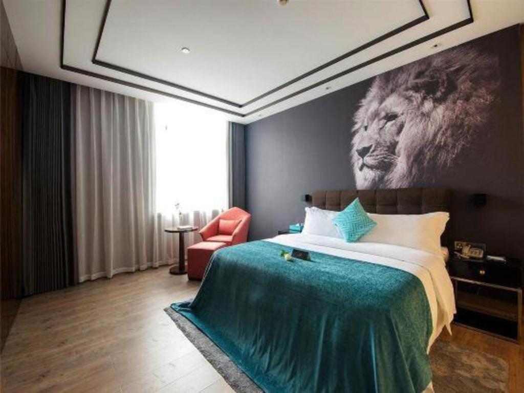 Xana Hotelle-Hotel Luzhou Baizitu Square Exterior photo