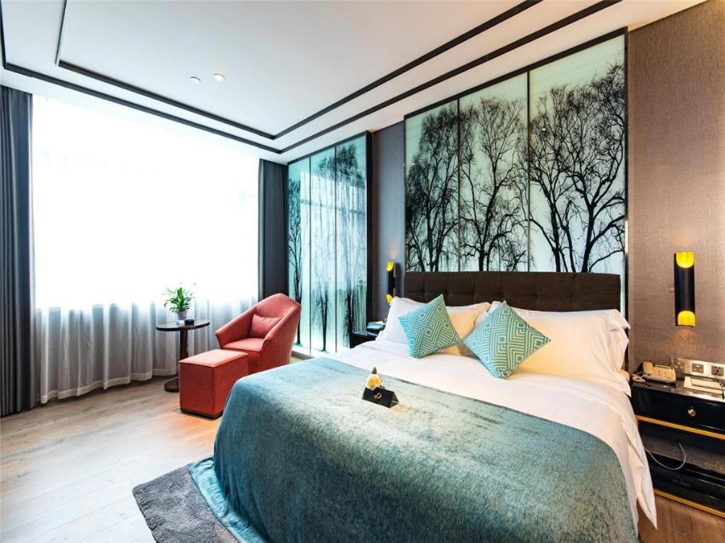 Xana Hotelle-Hotel Luzhou Baizitu Square Exterior photo